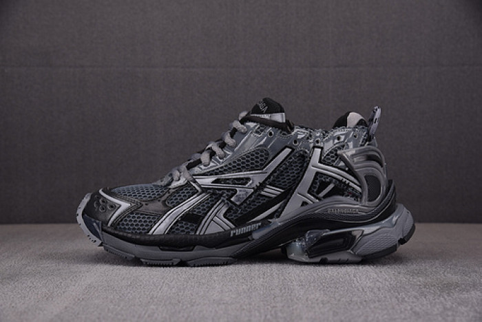 bl runner trainers sneakers