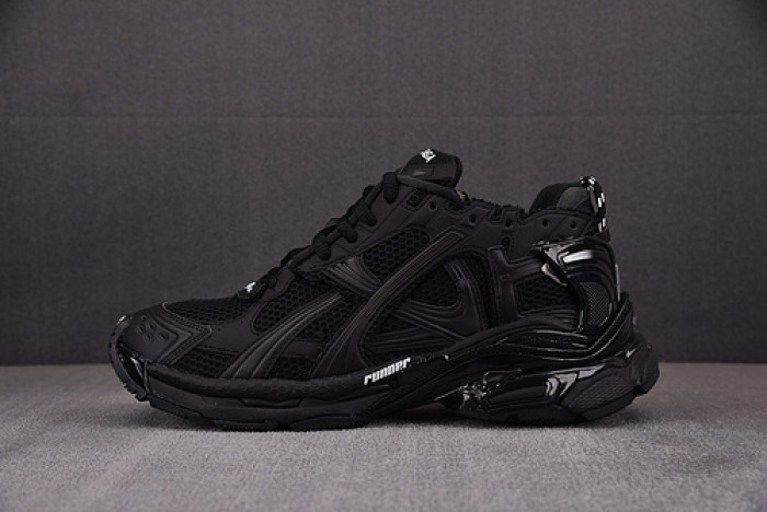 bl runner trainers sneakers