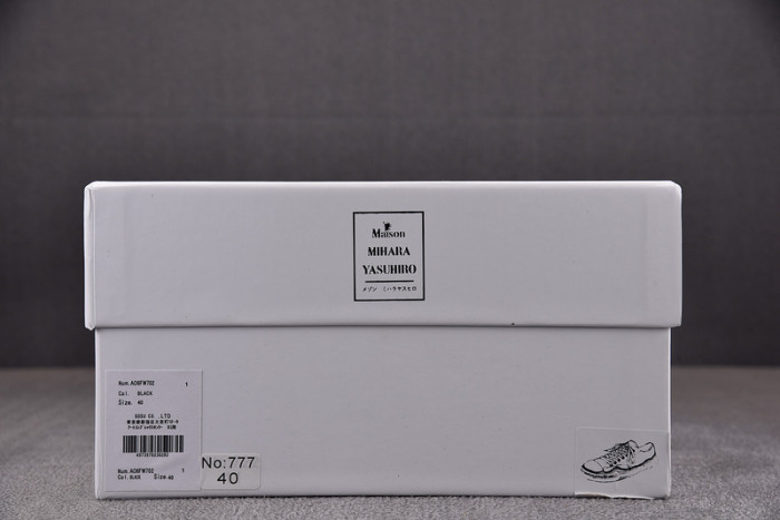 Ma*s*n mihara yasuhiro sneaker