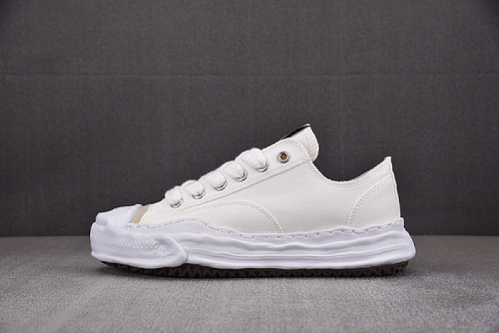 Ma*s*n mihara yasuhiro sneaker