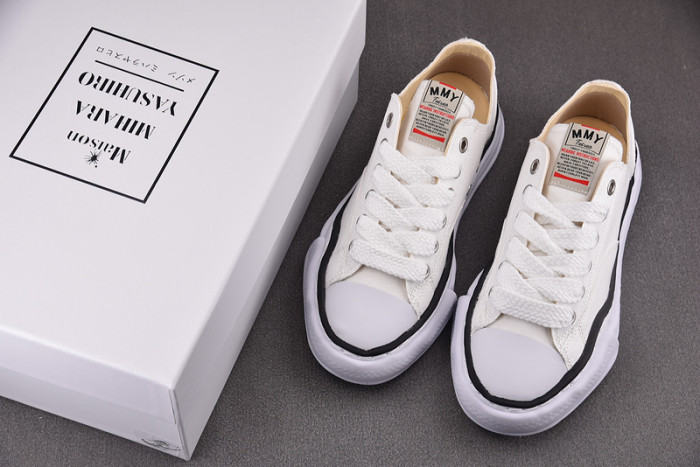 Ma*s*n mihara yasuhiro sneaker