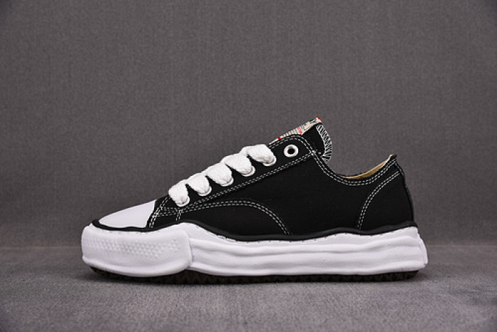 Ma*s*n mihara yasuhiro sneaker