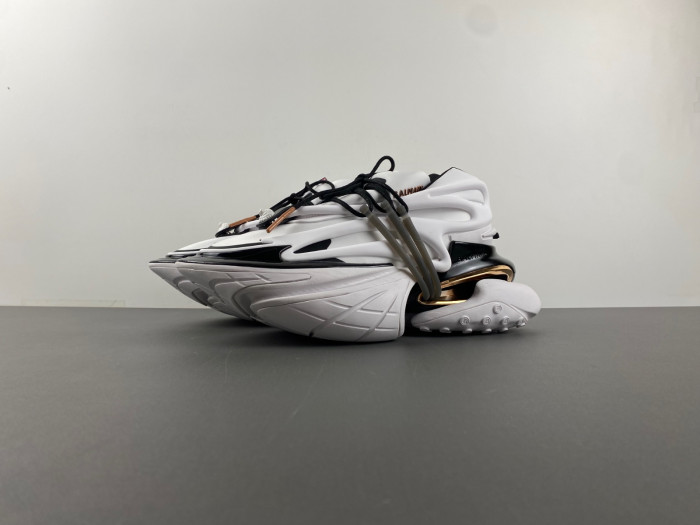 BALMAIN SNEAKERS 24110101