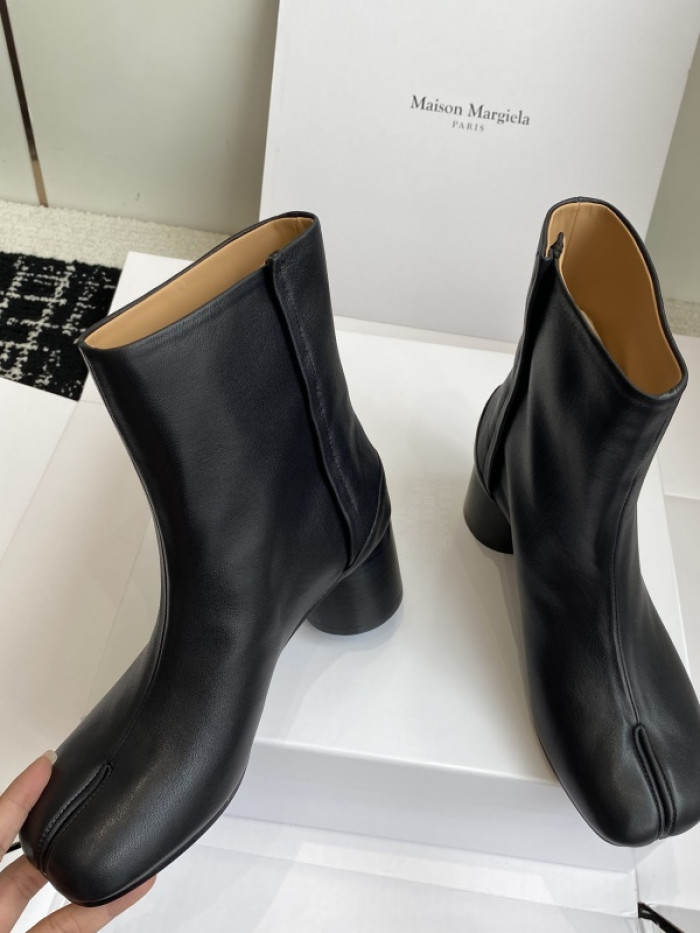 ma1s0n Marg*e1a boots