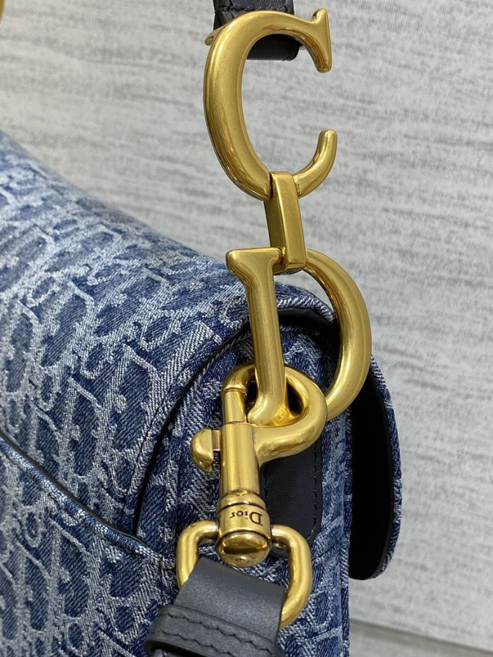 D1OR BAG 19.5×16×6.5cm