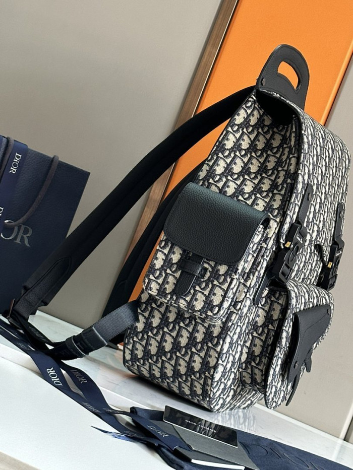 D1OR BAG 33x47x13.5cm