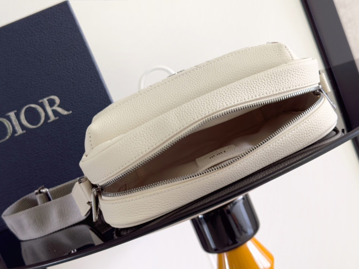 D1OR BAG 23x17x7.5cm