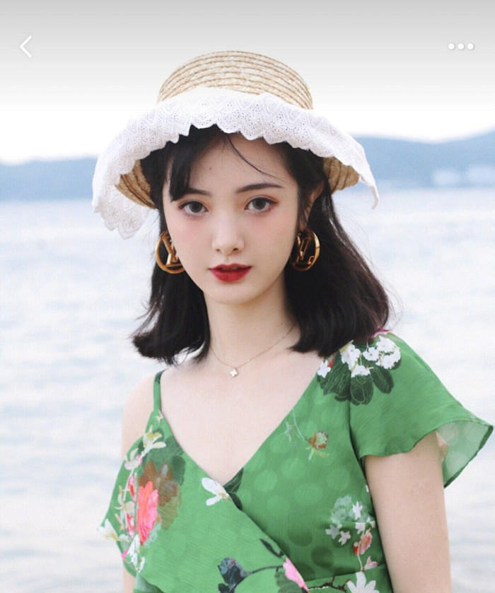 l0vis Vvtt0n earring