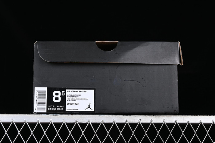 jordan 8 retro bugs bunny 305381-103