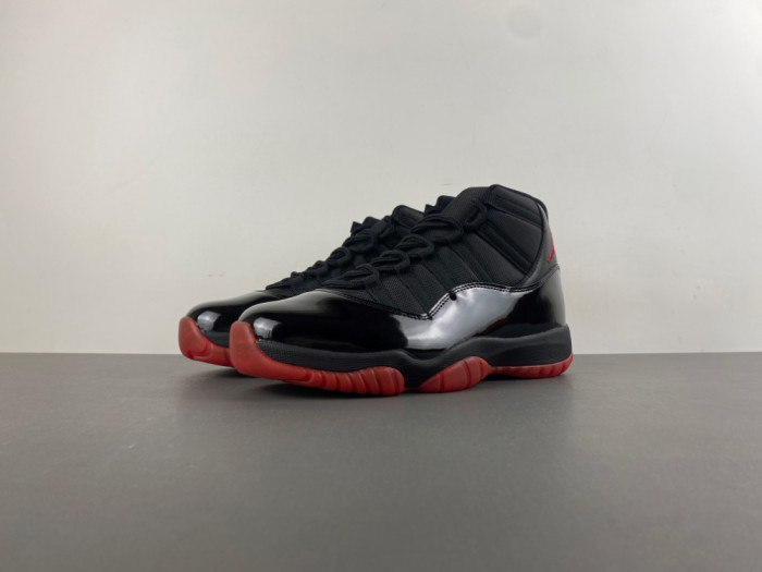 Air Jordan 11 Retro black red 378037-326
