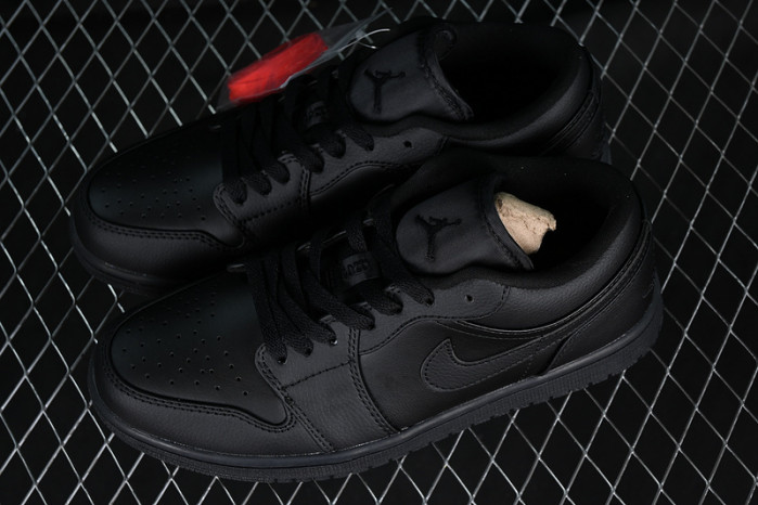 jordan 1 low triple black - 553558-091