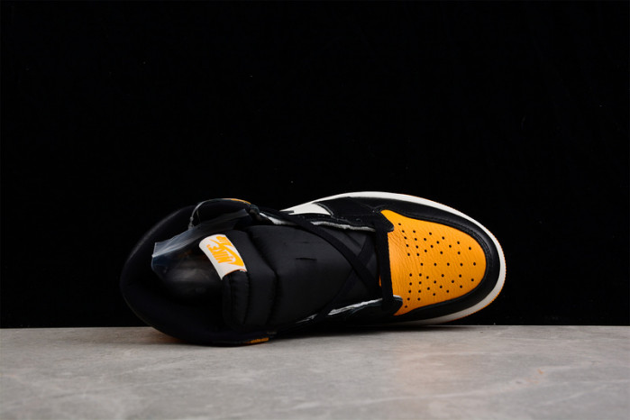 jordan 1 retro high 85 “yellow toe” 555088-711