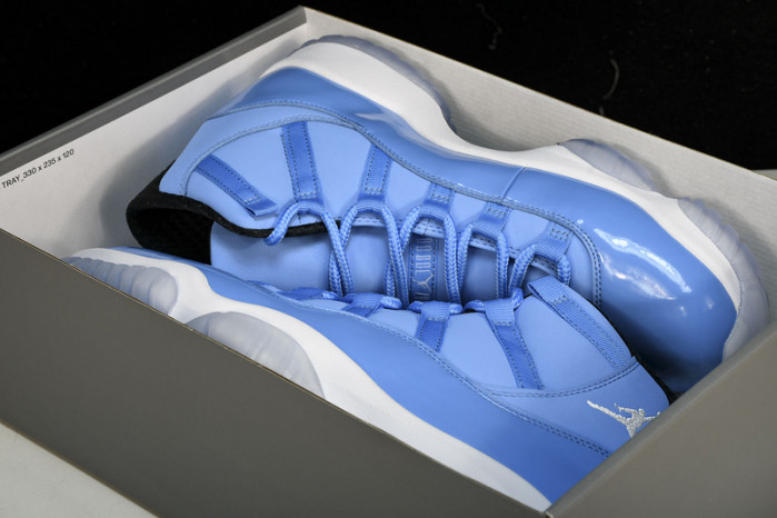 air jordan ultimate gift of flight (11/29) 717602-900