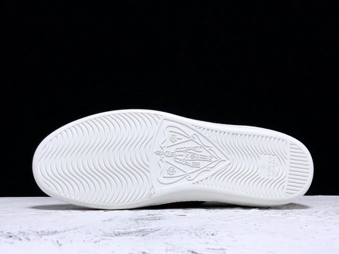 gi ace embroidered low-top sneaker h903p100