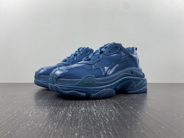 bl triple s trainers sneakers 734954 w2paa 4000