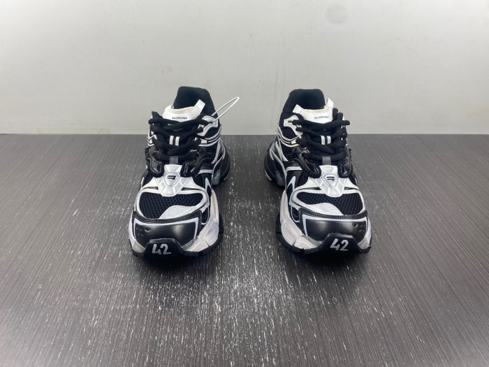 bl runner trainers sneakers 779066-w3rbxp-0213