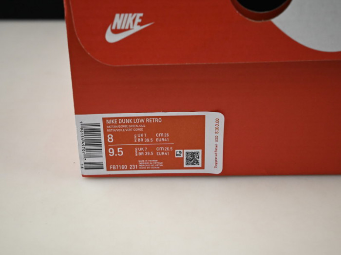 nike dunk low tan green fb7160-231