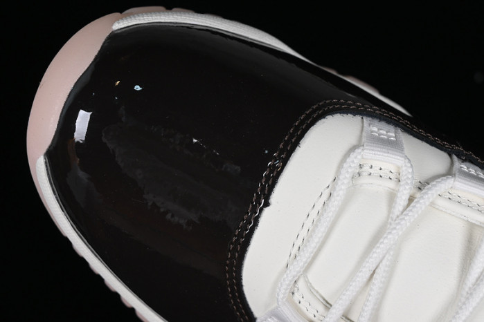 air jordan 11 wmns "neapolitan" ar0715-101