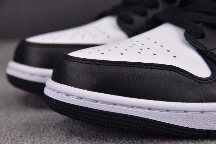 Air Jordan 1 Low Panda 553558-043