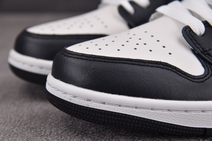 Air Jordan 1 Low "Black Toe" Tan 553558-153