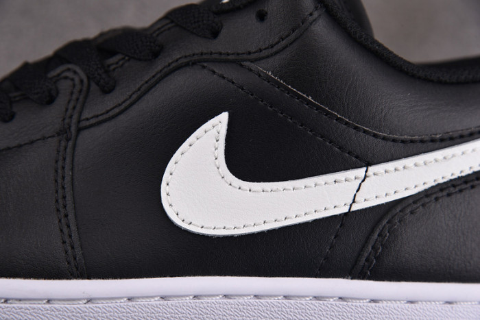 Air Jordan 1 Low Panda 553558-043