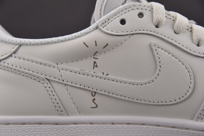 TRAVIS SCOTT X AIR JORDAN 1 LOW OG OG1228-111