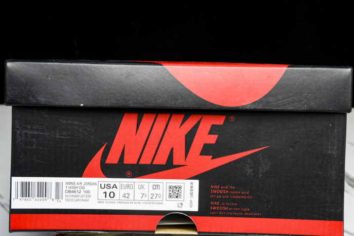 AIR JORDAN 1 RETRO HIGH OG RARE AIR CINNABAR DB4612-100