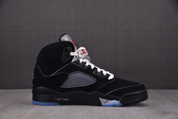 AIR JORDAN 5 BLACK METALLIC REIMAGINED HF3975-001