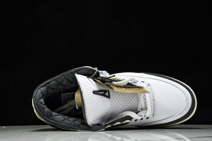 AIR JORDAN 3 OG "DIFFUSED BLUE" HV8571-100