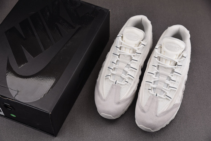 Comme des Garçons x Nike Air Max 95 