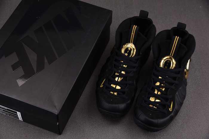Nike Air Foamposite Pro “Black/Metallic Gold” 624041-009