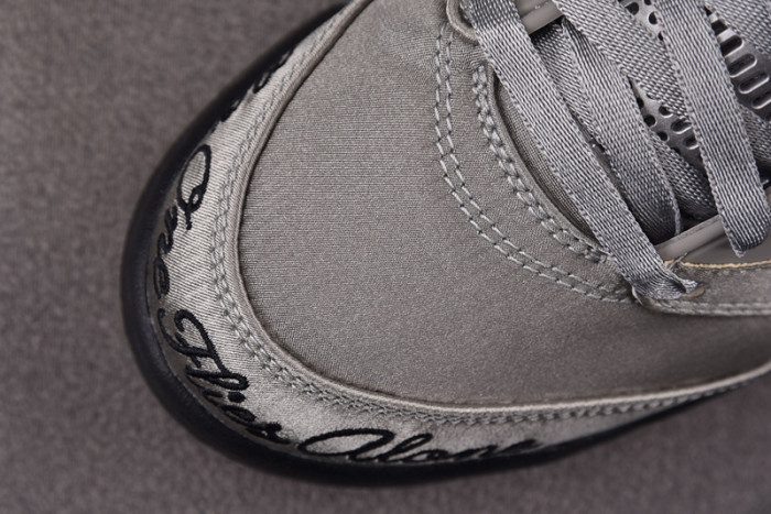 Air Jordan 5 Wings Medium Grey / Black IO2038-001