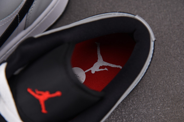 Air Jordan 1 Low SE White Fire Red Black Matte Silver HF3148-106