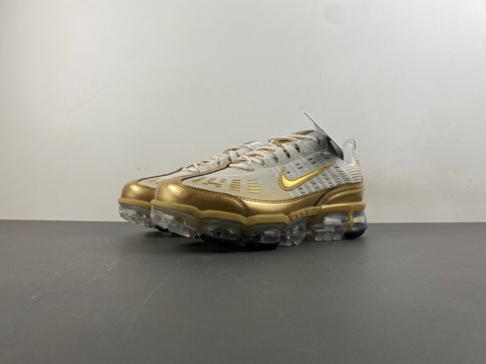 Nike Air VaporMax 360 ''White Metallic Gold'' CK9670-101