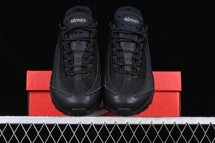 NIKE AIR MAX 95 ESSENTIAL TRIPLE BLACK CL3705-001
