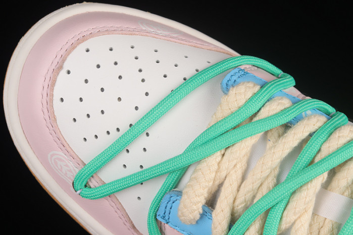 nike dunk low se ‘’ free.99