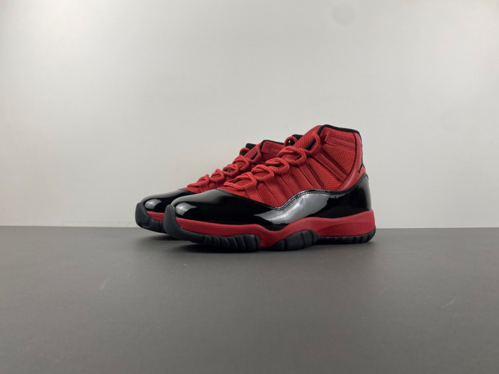 AIR JORDAN 11 RETRO "RED BLACK" CT8012-600