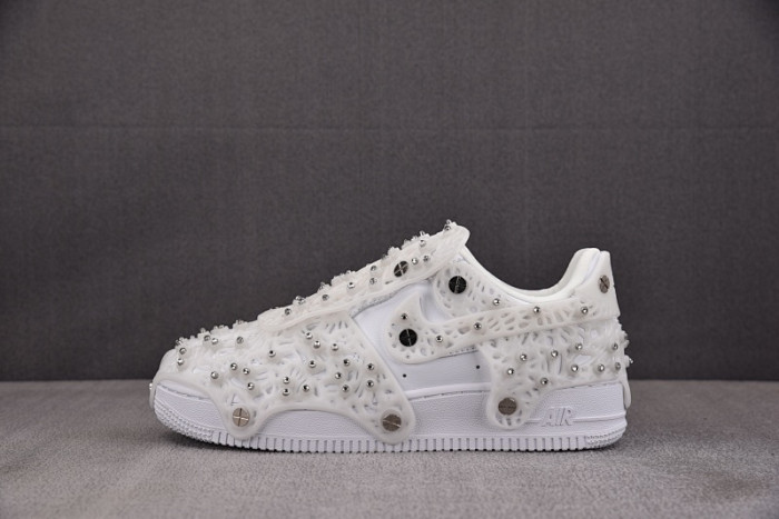 NIKE AIR FORCE 1 Swarovski Retroreflective Crystals White CV7668-100