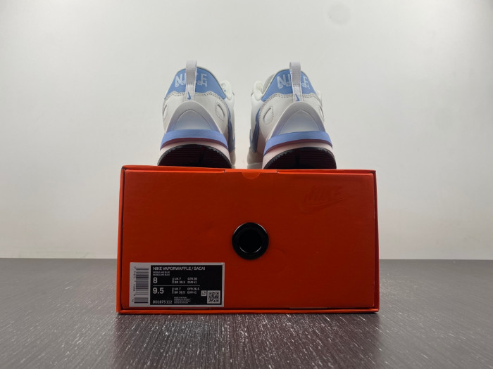 nike sacai x vaporwaffle blue white dd1875-112