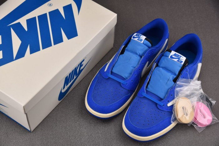 TRAVIS SCOTT X AIR JORDAN 1 LOW OG DM7866-400