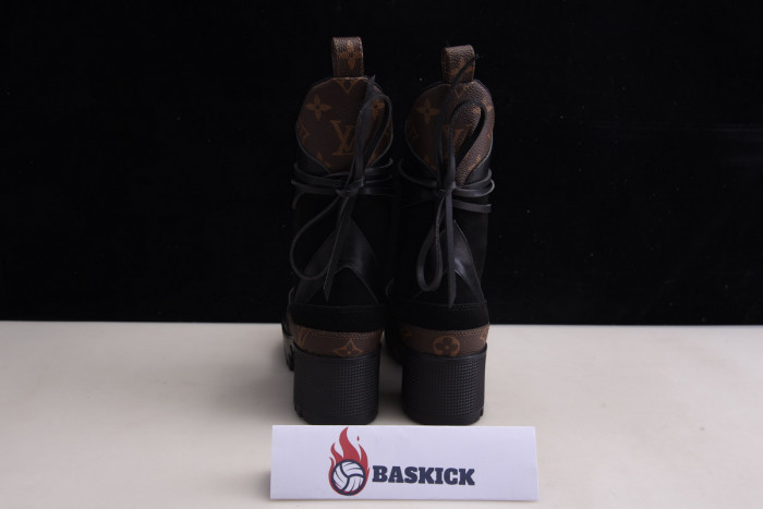 lu vi laurente platform desert boot