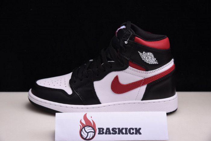 air jordan 1 black white gym red 555088-061
