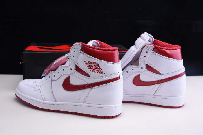 air jordan 1 retro high og "metallic red" - 555088 103