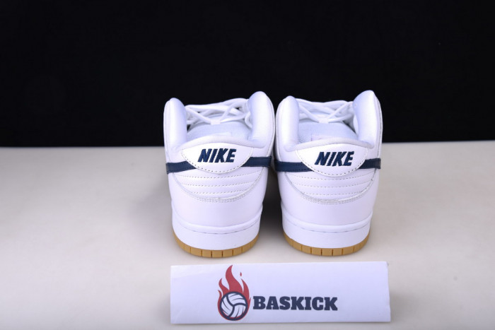 nike dunk sb low “classic green” cz2249-100