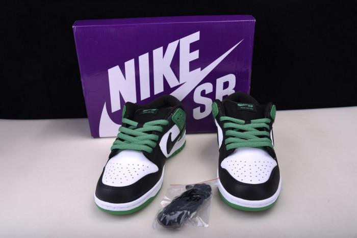 nike sb dunk low classic green - bq6817-302