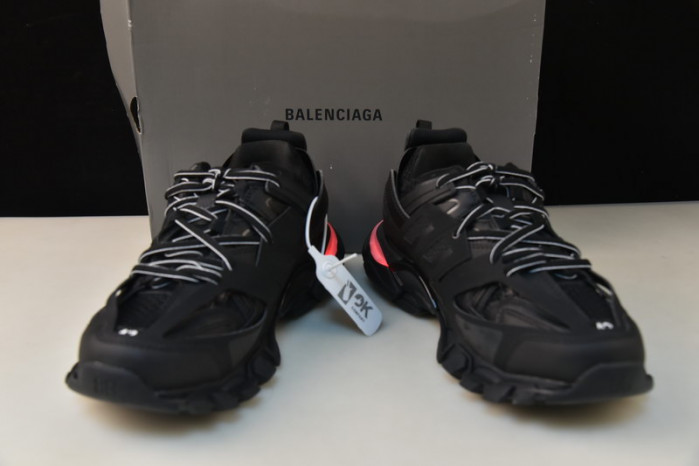 bl tess s. gomma trek low led sneakers 570391 w2gn1 1000