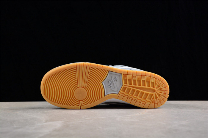 nike sb dunk low “grey gum” dv5464-001