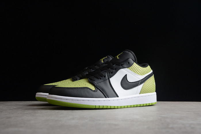 jordan 1 low snakeskin vivid green dx4446-301