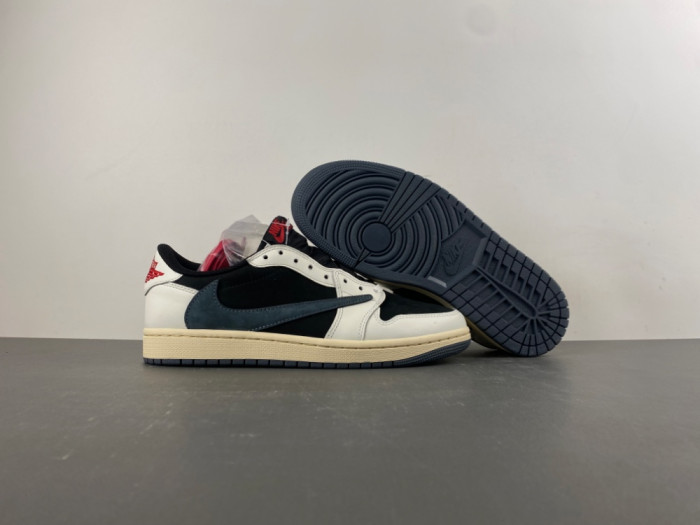 TRAVIS SCOTT X AIR JORDAN 1 LOW OG DZ4137-700