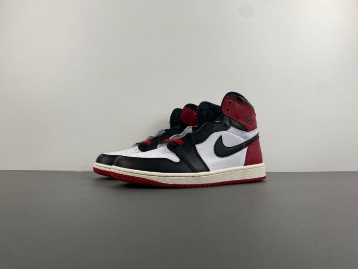 air jordan 1 high og black toe reimagined dz5485-106